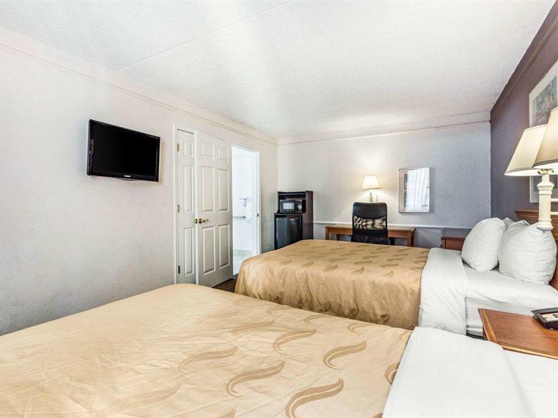 Quality Inn & Suites Airport Charlotte Luaran gambar