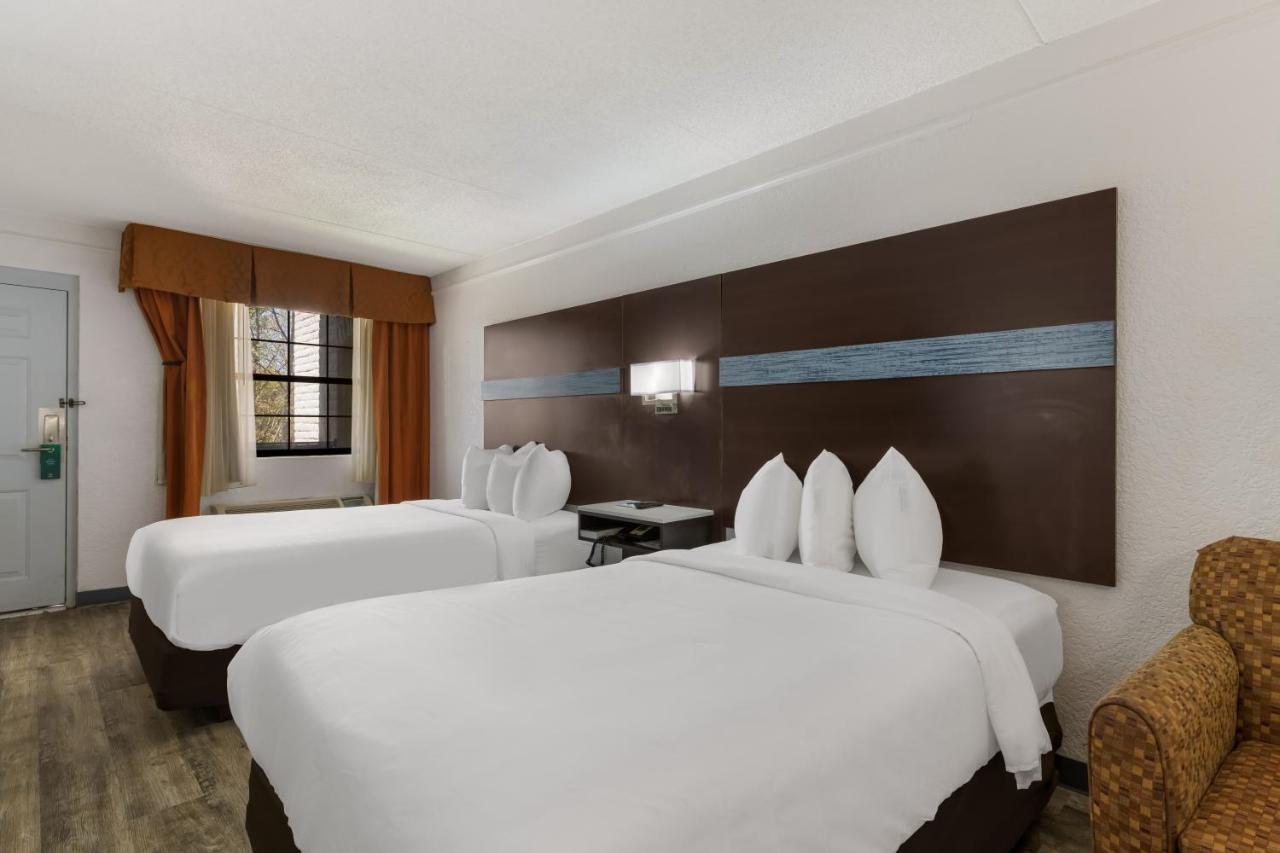 Quality Inn & Suites Airport Charlotte Luaran gambar