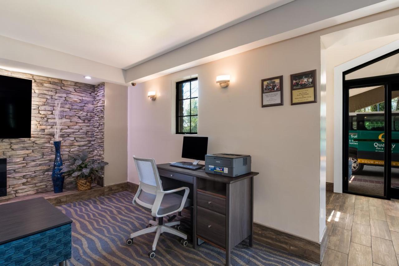 Quality Inn & Suites Airport Charlotte Luaran gambar