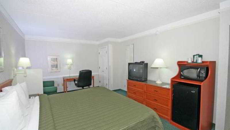 Quality Inn & Suites Airport Charlotte Luaran gambar