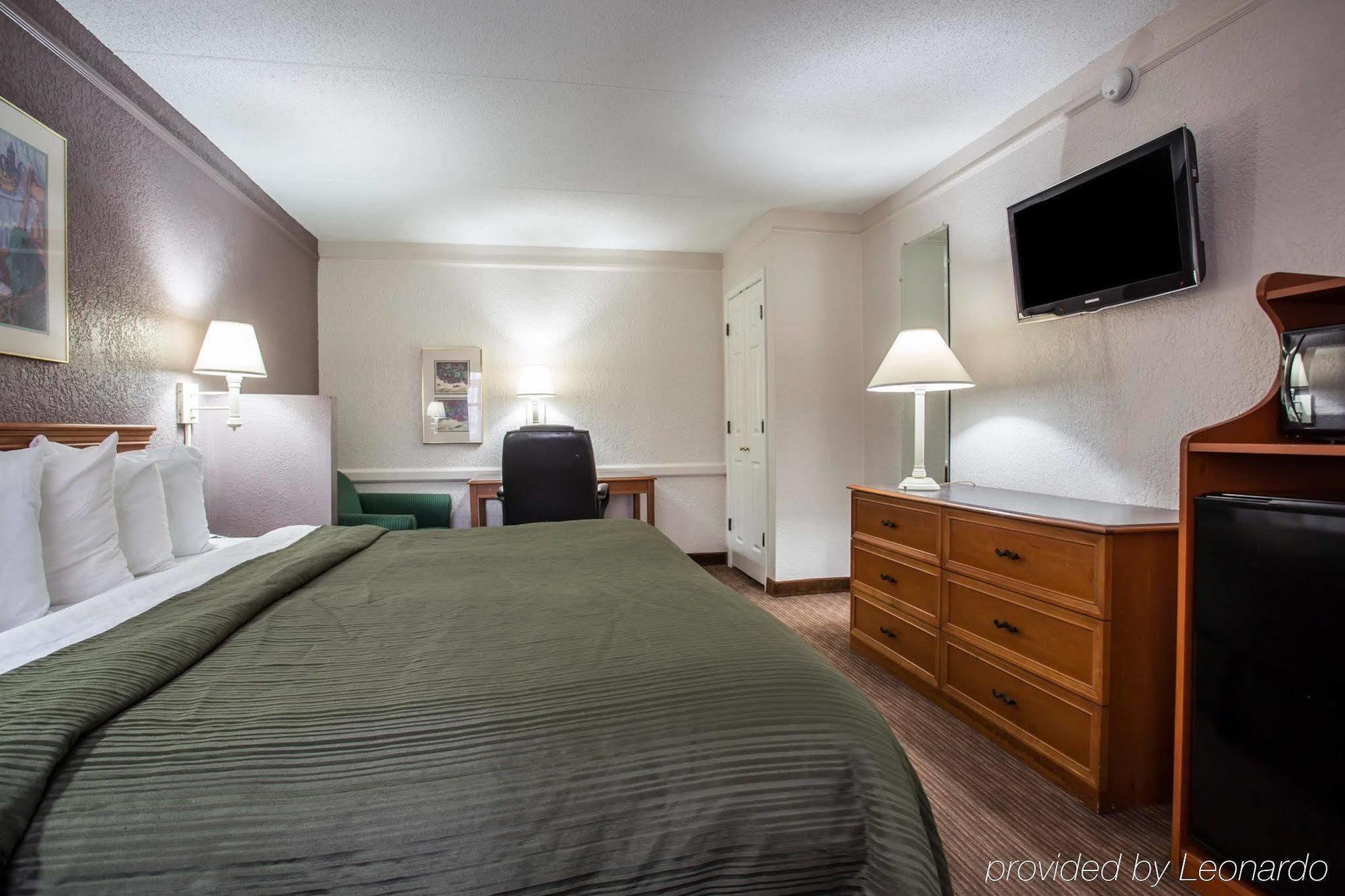 Quality Inn & Suites Airport Charlotte Luaran gambar