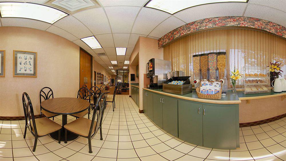 Quality Inn & Suites Airport Charlotte Luaran gambar