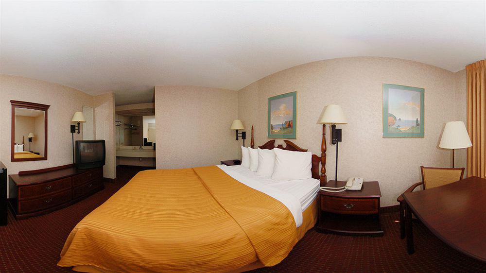 Quality Inn & Suites Airport Charlotte Luaran gambar